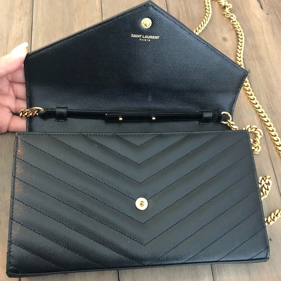 Yves Saint Laurent bag - Picture 5 of 8